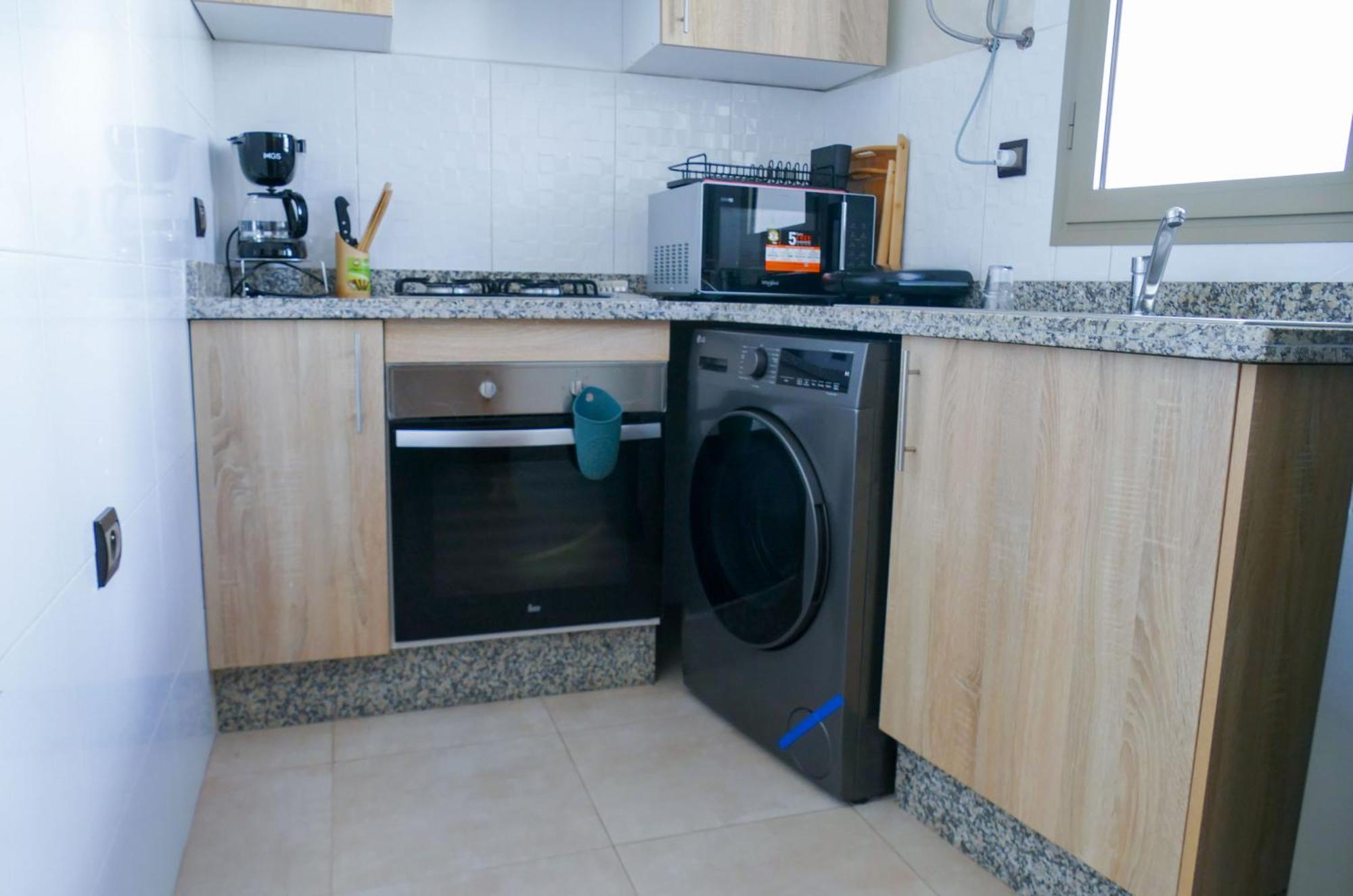 Appartement Equipe Haut Standing A Hassan 拉巴特 外观 照片