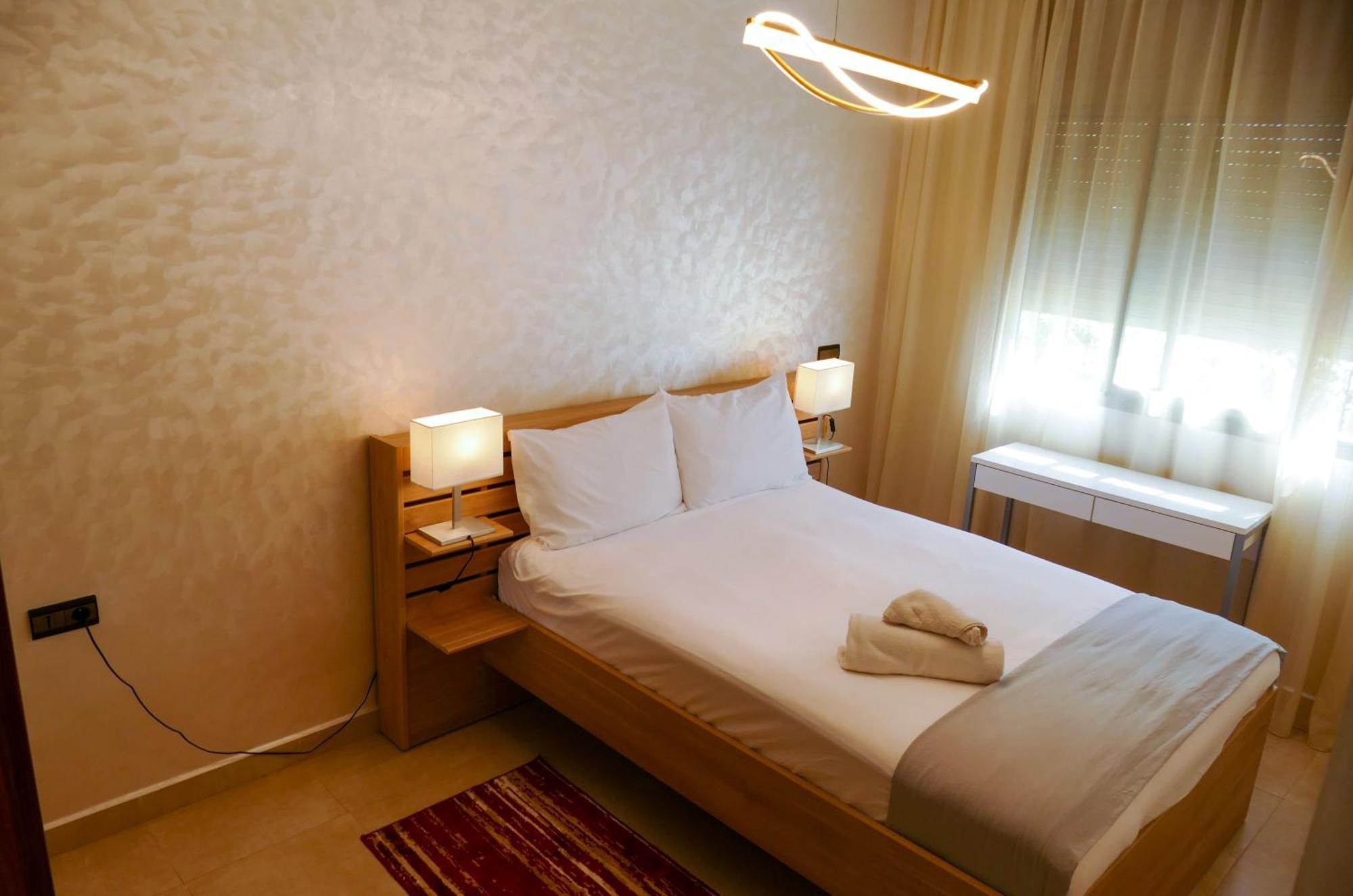 Appartement Equipe Haut Standing A Hassan 拉巴特 外观 照片